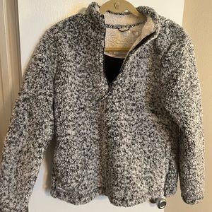 Fuzzy fleece pullover